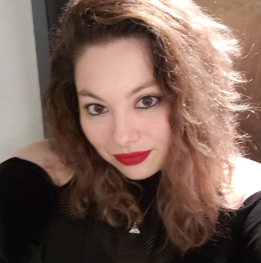 Meet your Posher, Sonya